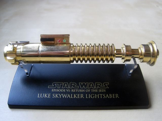 Luke Skywalker Gold Mini